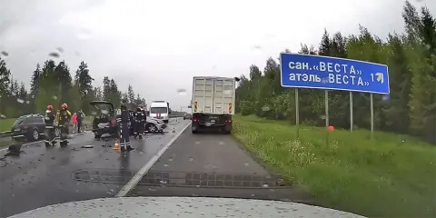 ДТП на трассе М1: вероятной причиной столкновений стало сбитое животное