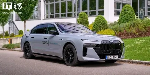 BMW начала дорожные испытания электромобилей с твердотельными аккумуляторами