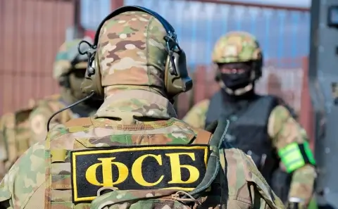 ФСБ пресекла подготовку нападений на школы: задержаны шесть подозреваемых