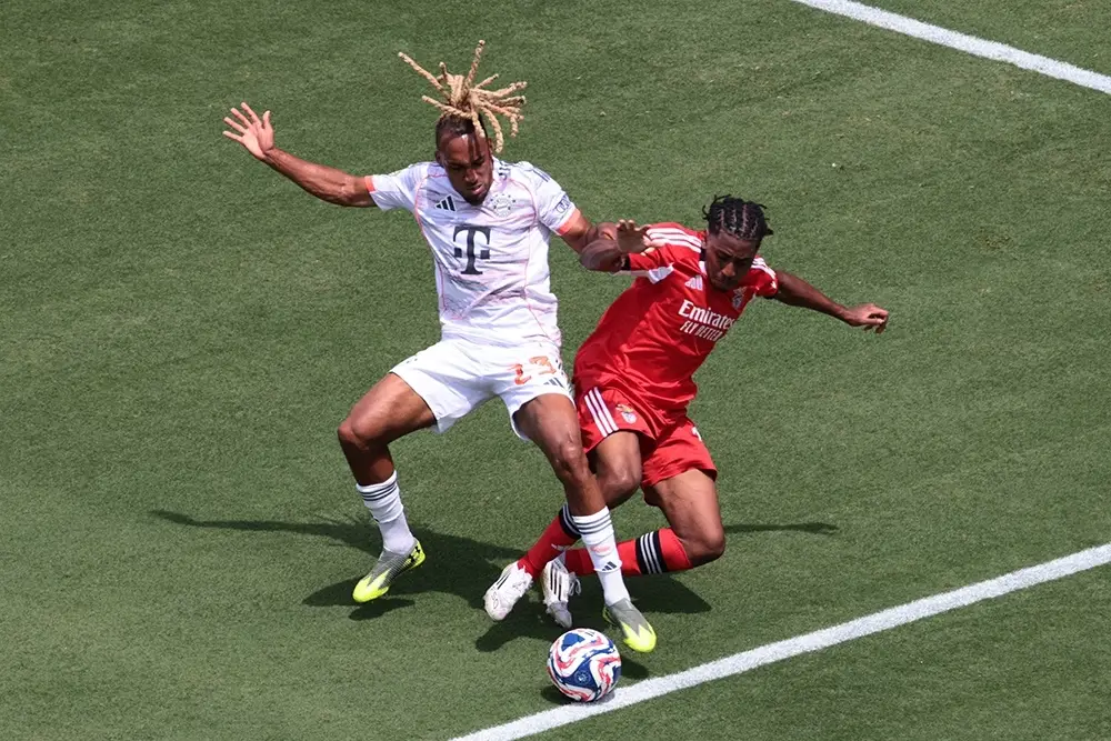 Benfica побеждает Bayern в Майами и выходит в плей‑офф Клубного чемпионата мира