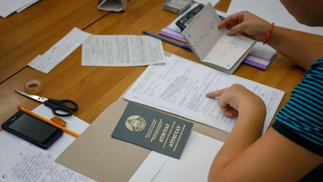 В Беларуси стартовал прием документов в профтехколледжи с обновленным графиком и новыми специальностями