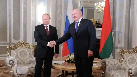 Лукашенко и Путин обсудили предстоящий саммит ЕАЭС и международную повестку