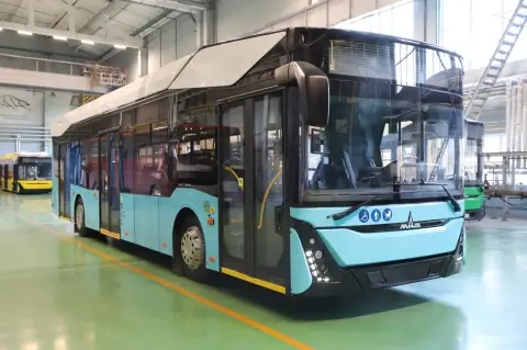 МАЗ за три года выпустил более 1000 «антисанкционных» автобусов МАЗ 203.047 с белорусско‑китайской базой