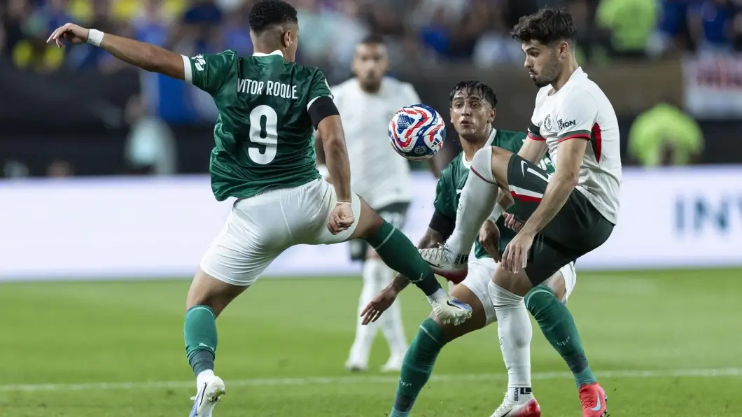 «Флуминенсе» и «Челси» пробились в полуфинал клубного чемпионата мира по футболу