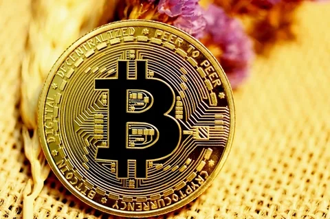 Биткоин преодолел отметку $120 000: новые рекорды и институциональный интерес