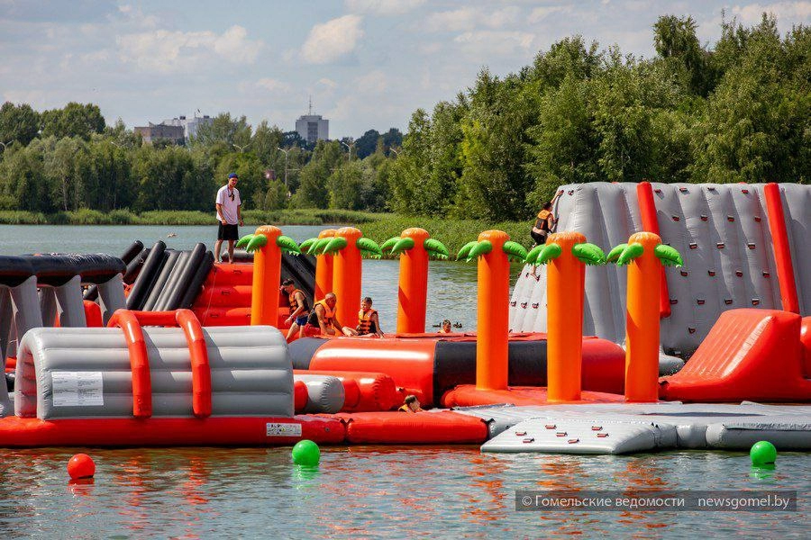 Открыт уникальный водный аттракцион на озере Бородина в Гомеле