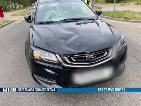 В Бресте водитель «Geely» сбил 74-летнюю женщину на нерегулируемом переходе