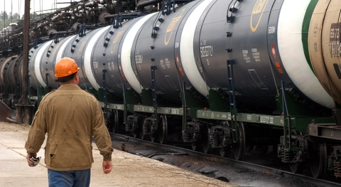 Россия вводит полный запрет на экспорт бензина до 31 августа 2025 года