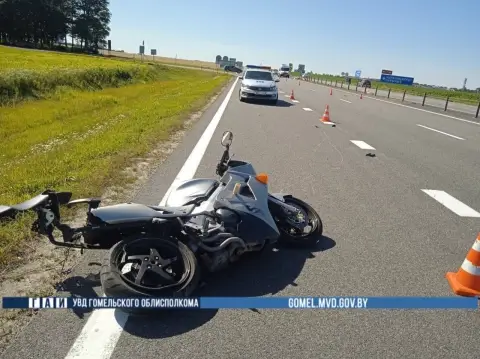 Жесткое ДТП на трассе М‑5: мотоциклист Honda погиб при наезде на дорожный знак