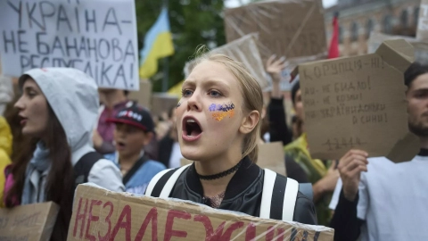 Протесты на Украине: жители шести городов требуют восстановления независимости НАБУ и САП