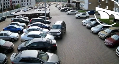 Пенсионер в Минске повредил пять автомобилей из-за шума и парковки
