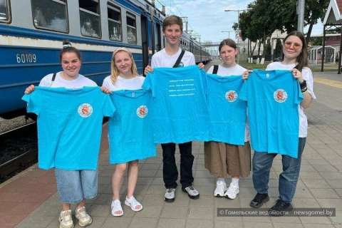 Гомельские студотряды открывают смену в детском лагере «Морская волна»