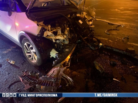 В Минске водитель Opel проигнорировала сигнал светофора и спровоцировала ДТП с BYD