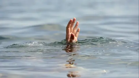 В Гродно спасли 31-летнего мужчину, заплывшего за буйки в нетрезвом состоянии