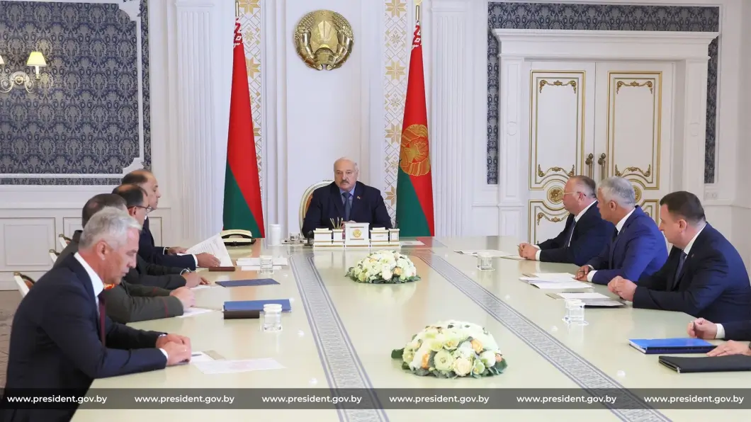 Александр Лукашенко: Беларусь сосредоточит усилия на развитии ракетостроения и беспилотных технологий