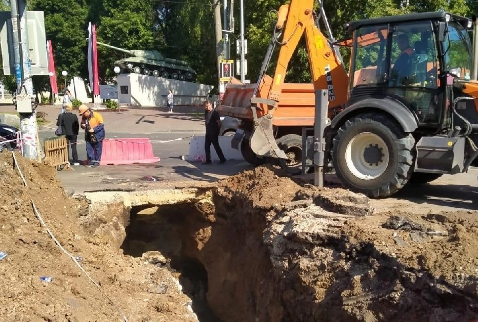 В Гомеле восстановлено движение автобусов после ремонта канализационного коллектора