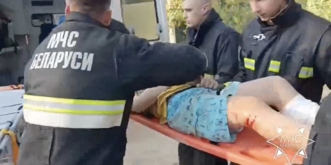 В Гродно спасатели освободили ребёнка, зажатого под обрушившейся перегородкой