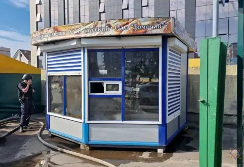 Утром в Могилёве загорелся торговый павильон на ул. Чайковского