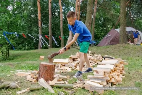 В Гомеле стартовал турслёт «Студенческая жара-2025»