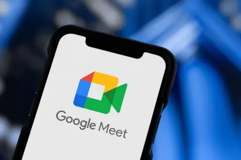 Массовый сбой Google Meet в России: пользователи не могут подключиться к видеозвонкам