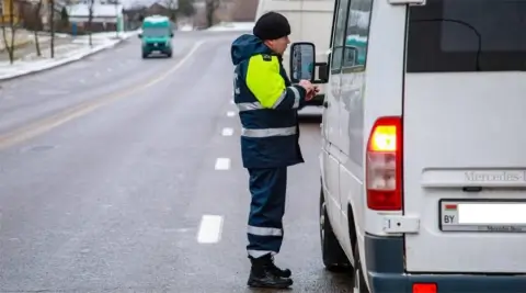 В Могилеве водители маршруток нарушили ПДД: ГАИ усилила контроль за перевозчиками