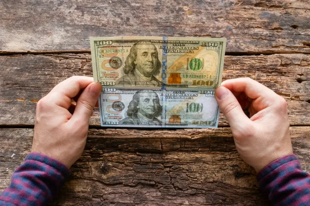 Нацбанк разъяснил правила приема и обмена поврежденных банкнот иностранной валюты