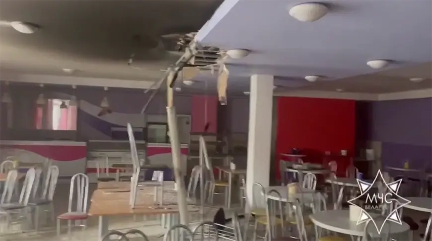 В Минске эвакуировали школу после пожара: более 1,5 тысячи человек были выведены из здания