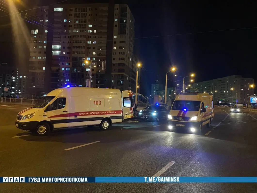 В Минске мотоциклист попал в ДТП на пересечении Игуменского тракта и улицы Шпилевского