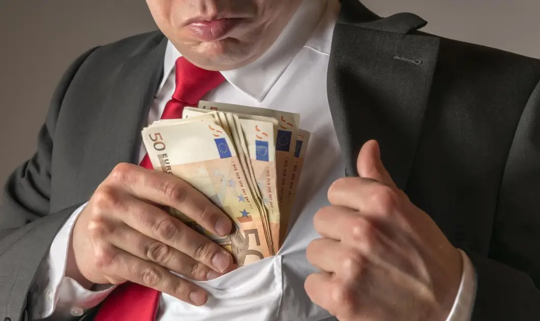 В Гомельской области раскрыта масштабная коррупционная схема при закупках для госпредприятий