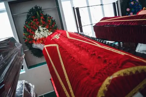 В Гомеле предлагают необычную услугу: 15 минут «жизни после смерти» в закрытом гробу