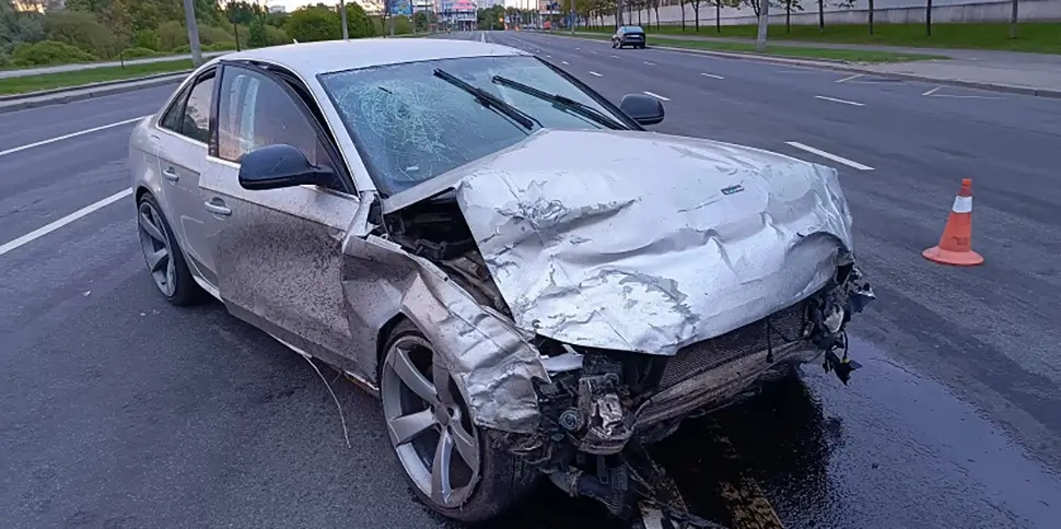 Пьяный водитель Audi устроил смертельное ДТП в Минске и скрылся с места происшествия