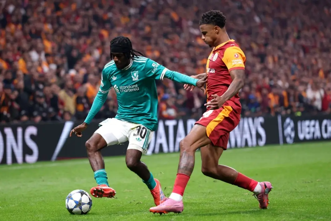 «Галатасарай» обыграл «Ливерпуль» в Лиге чемпионов: решающий гол Осимхена с пенальти