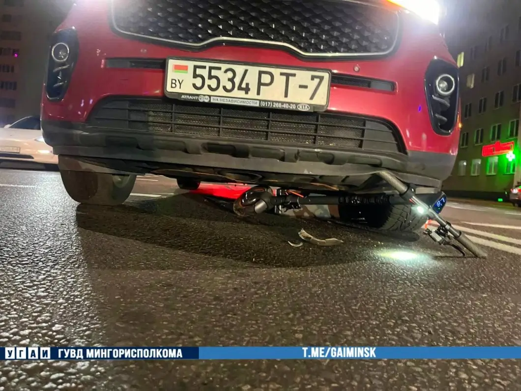 В Октябрьском районе Минска произошло ДТП с участием несовершеннолетнего водителя СПМ