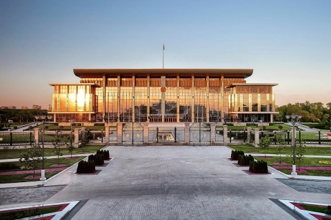 Лукашенко запретил «дворцовые стройки»: приоритет — жильё и аграрный сектор