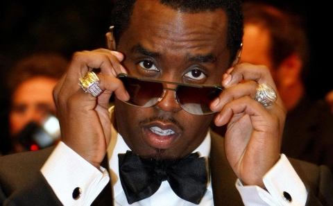 Шон Комбс (P. Diddy) может быть освобожден в мае 2028 года, согласно данным FBOP