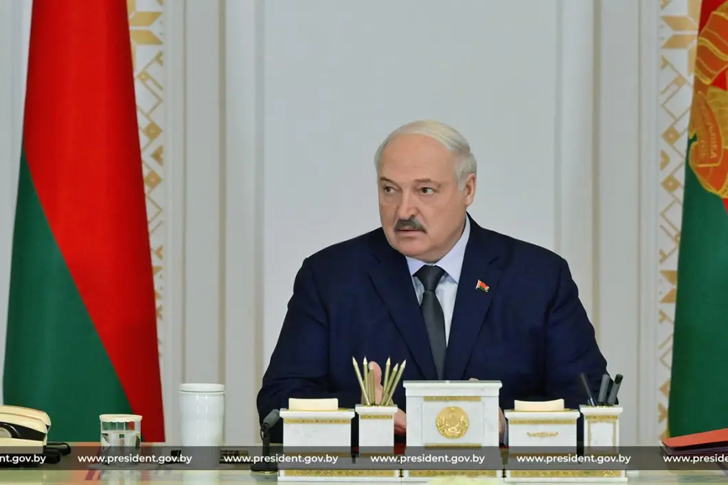 Александр Лукашенко заявил, что никто не обвинит его во взяточничестве