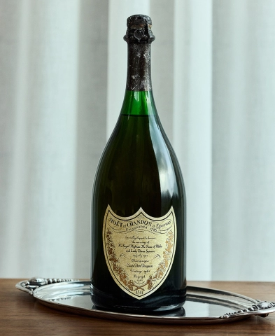 Шампанское со свадьбы принца Чарльза и принцессы Дианы уйдёт с молотка в декабре