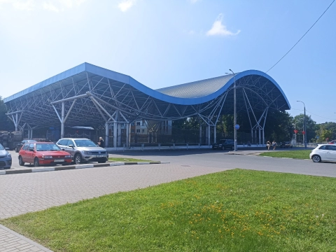 В Гомеле открылся сезон массового катания: ледовая площадка на улице Головацкого начала работу