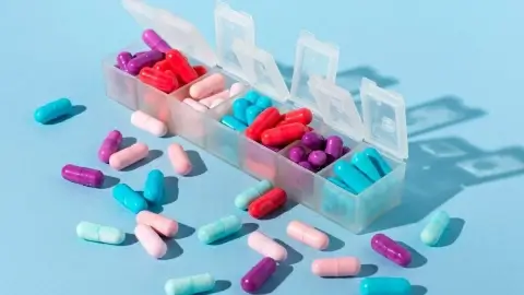 Беларусь запретила ввоз семи российских БАДов из-за опасной дозировки