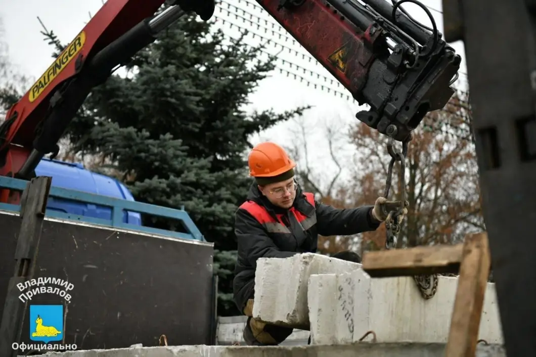 Праздничная резиденция Деда Мороза преобразит центральную площадь Гомеля