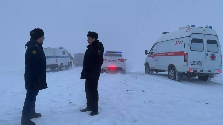 В Якутске подняли из-под льда автомобиль, в салоне которого обнаружено тело ребёнка