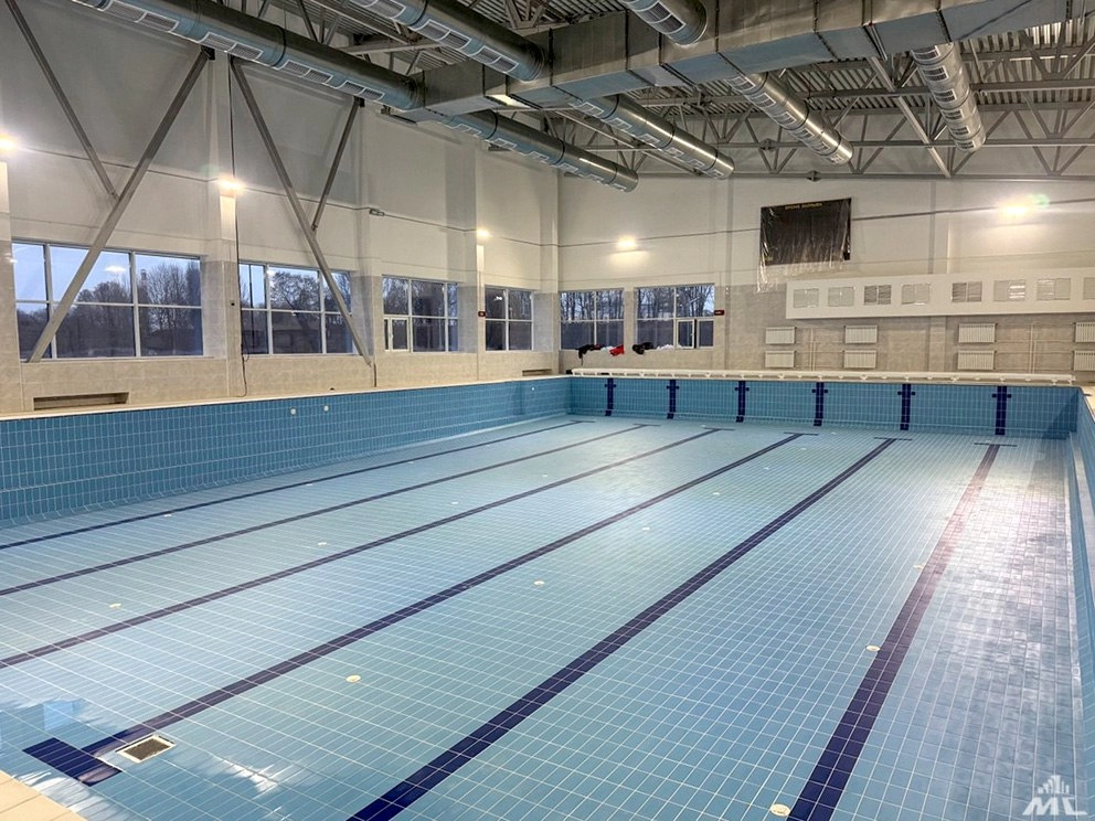 В центре Минска близится к завершению строительство большого спорткомплекса для студентов и горожан