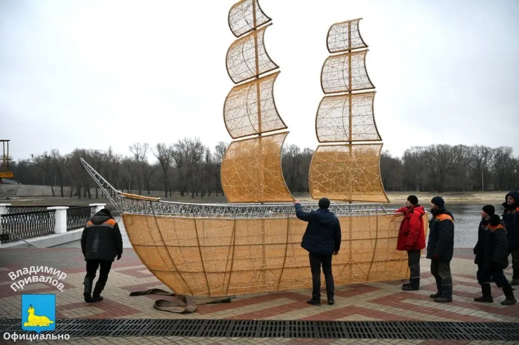 Зимний парусник на набережной Сожа станет новой праздничной достопримечательностью Гомеля