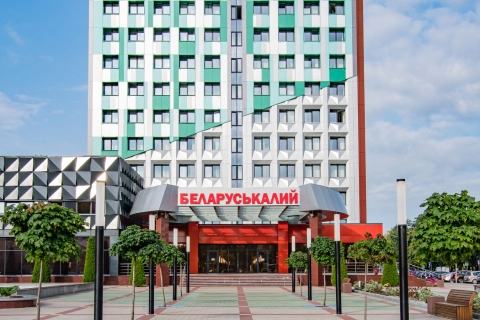 Литва сохраняет санкции против белорусского калия, несмотря на решение США отменить ограничения