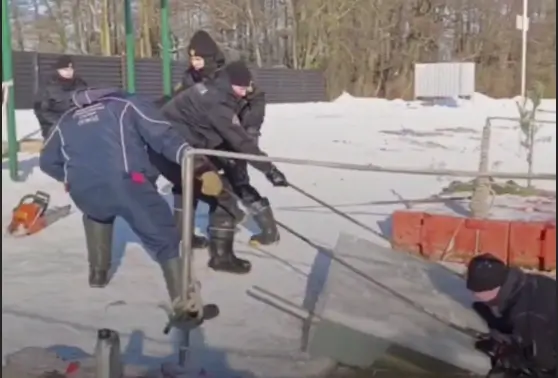 На Юбилейном озере в Гродно оборудовали купель к Крещению