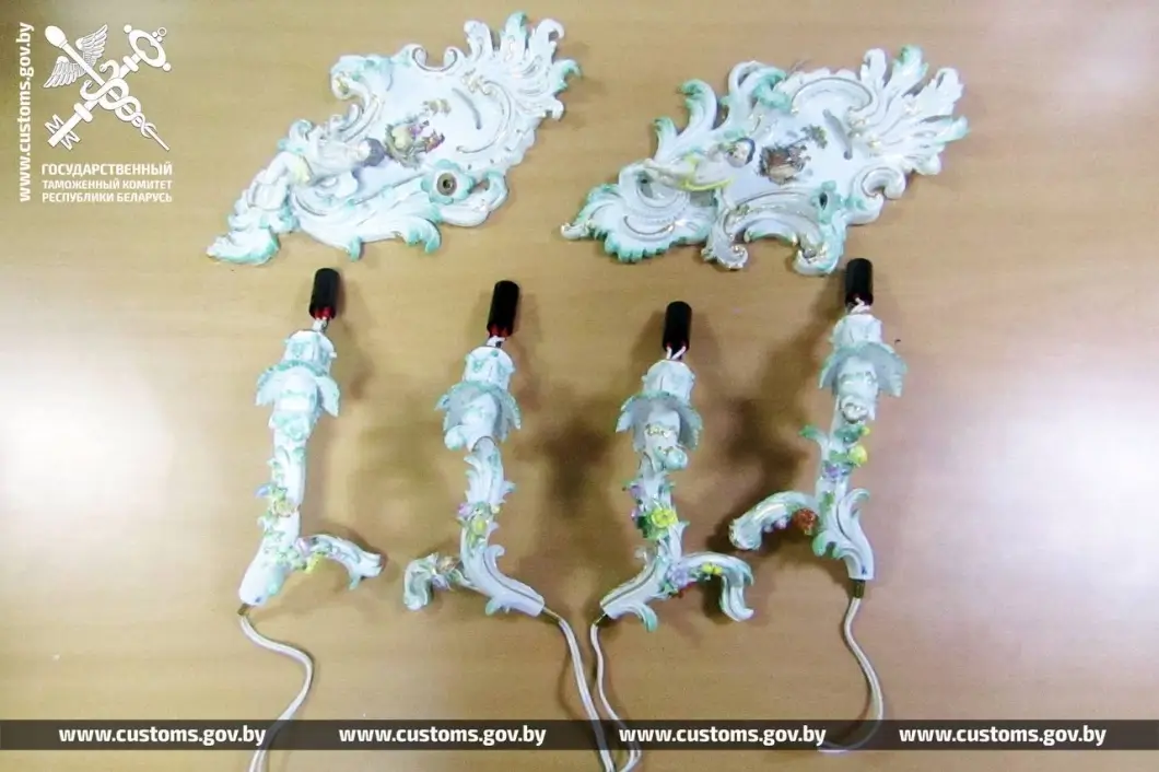 Брестские таможенники остановили попытку ввоза более 15 кг незадекларированного фарфора