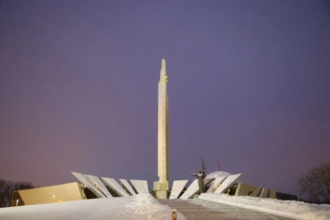 В Музее истории Великой Отечественной войны проходит церемония вручения погон сотрудникам милиции