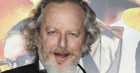 Звезду фильма «Один дома» Дэниела Стерна оштрафовали в Калифорнии за попытку вызвать проститутку