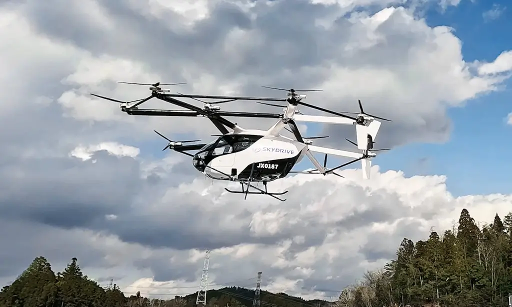 Летающий автомобиль SkyDrive совершил первый полет в Токио – сколько будет стоить поездка