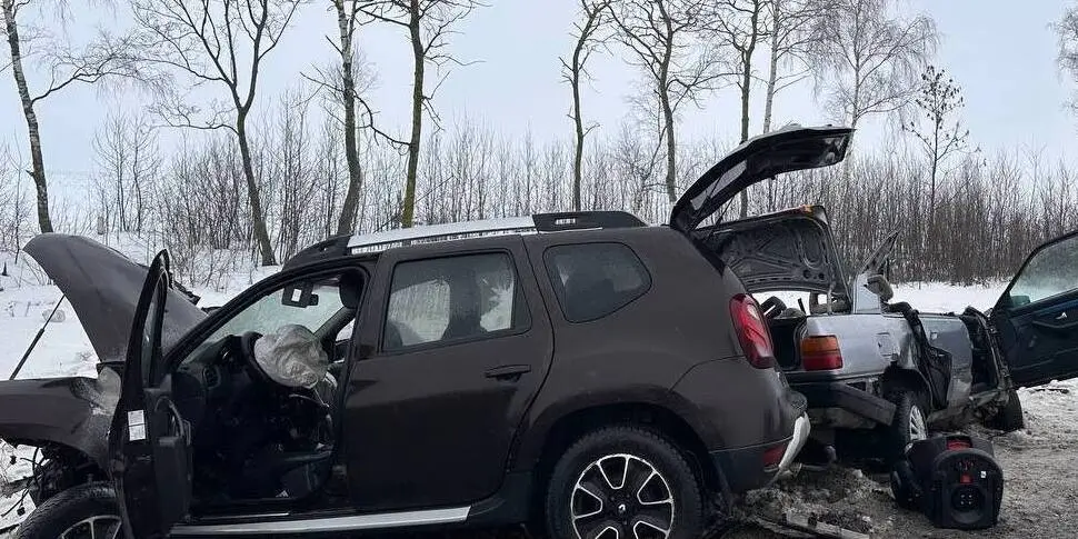 Выезд на встречную полосу стоил двух жизней – жуткое ДТП под Брестом